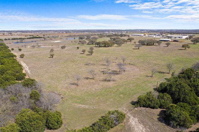 277 Deer Shadow Circle, Whitney, TX 76692