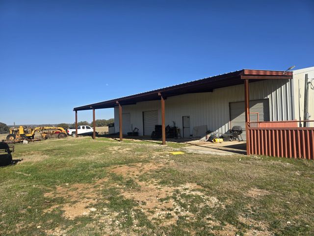 277 Deer Shadow Circle, Whitney, TX 76692