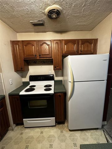 11314 N BOULEVARD STREET, Tampa, FL 33612