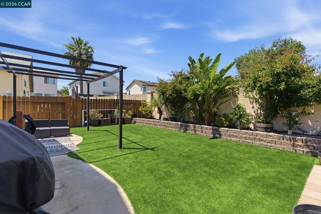 364 Fall Cir, Oakley, CA 94561