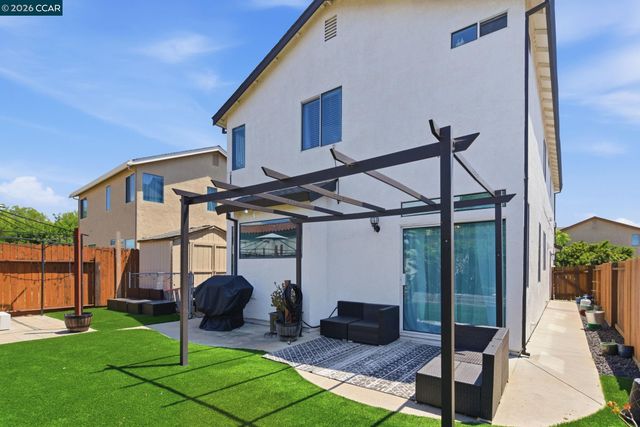 364 Fall Cir, Oakley, CA 94561