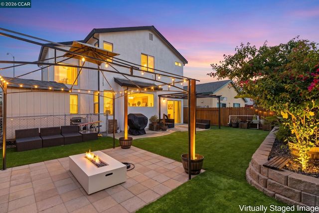 364 Fall Cir, Oakley, CA 94561