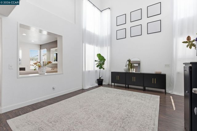 364 Fall Cir, Oakley, CA 94561