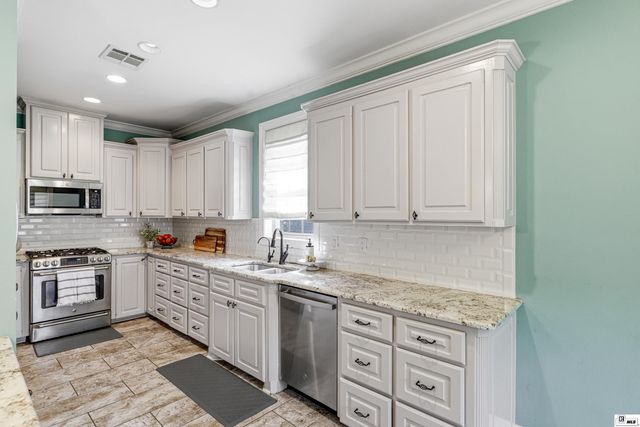 511 EAST FRENCHMAN'S BEND ROAD, Monroe, LA 71203