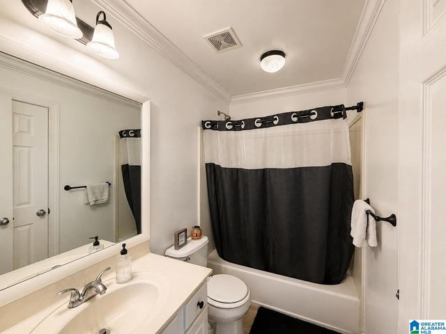 8722 HIGHLANDS DRIVE, Trussville, AL 35173