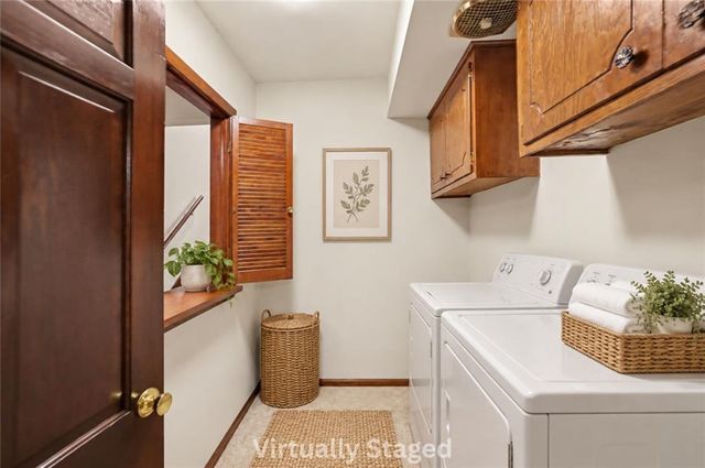 9915 Belleview Avenue, Kansas City, MO 64114