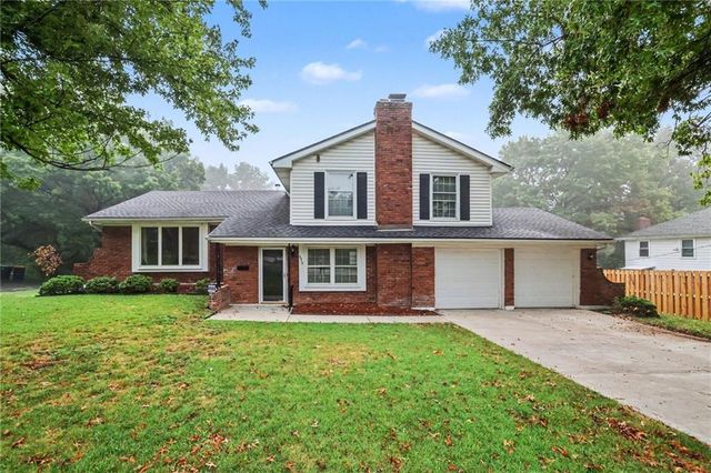 9915 Belleview Avenue, Kansas City, MO 64114