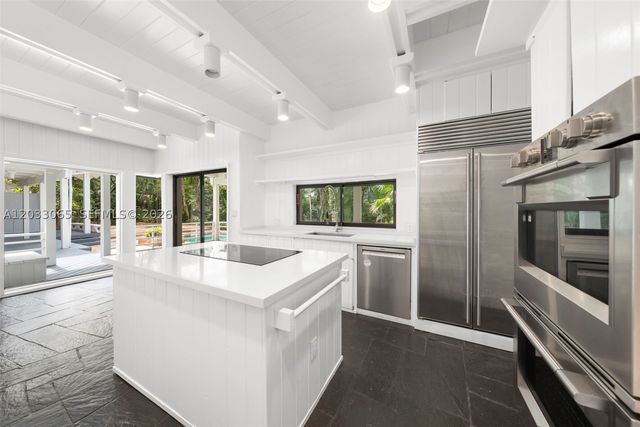 5600 Oakwood Ln, Coral Gables, FL 33156