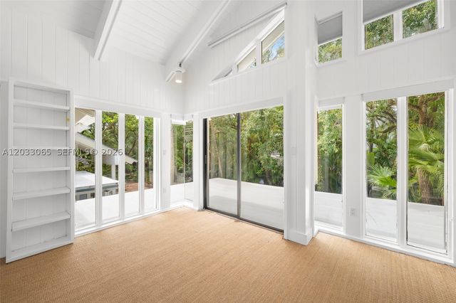 5600 Oakwood Ln, Coral Gables, FL 33156