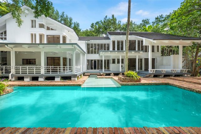 5600 Oakwood Ln, Coral Gables, FL 33156