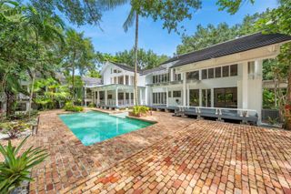 5600 Oakwood Ln, Coral Gables, FL 33156