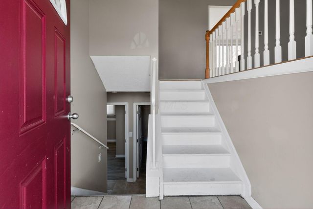 5253 Golden Fern Lane, Columbus, OH 43228