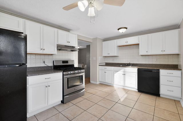 5253 Golden Fern Lane, Columbus, OH 43228