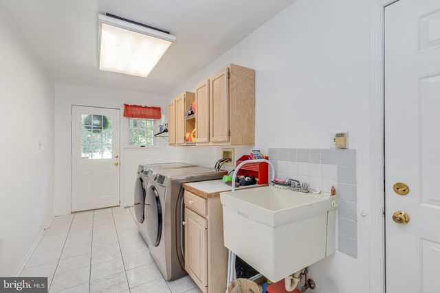 97 BRANCH ST, Medford, NJ 08055