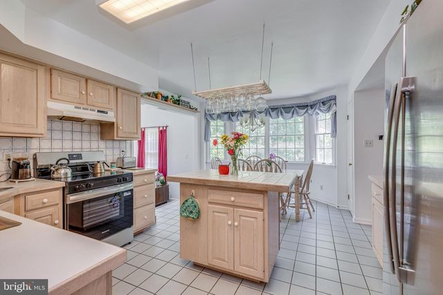 97 BRANCH ST, Medford, NJ 08055