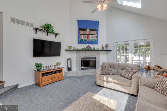 97 BRANCH ST, Medford, NJ 08055