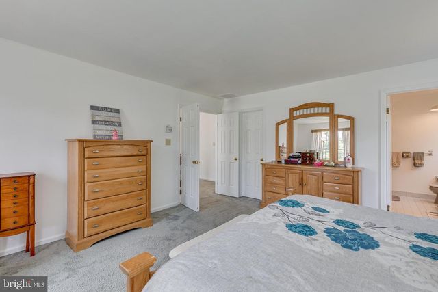 97 BRANCH ST, Medford, NJ 08055