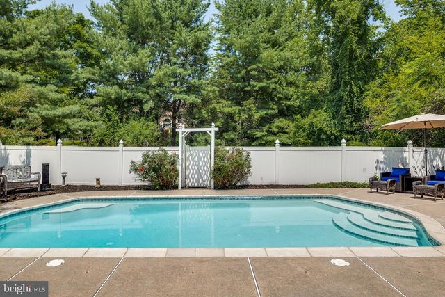 97 BRANCH ST, Medford, NJ 08055