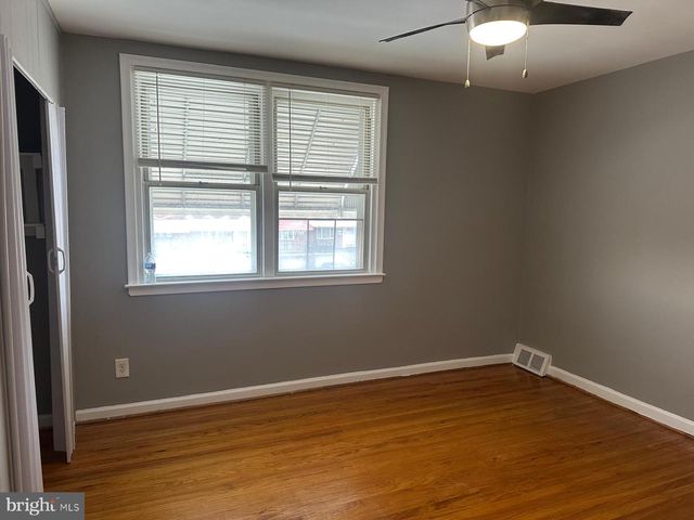 2833 S 65TH ST, Philadelphia, PA 19142