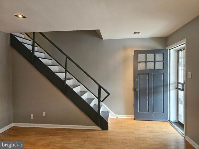 2833 S 65TH ST, Philadelphia, PA 19142