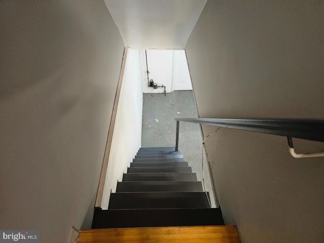 2833 S 65TH ST, Philadelphia, PA 19142