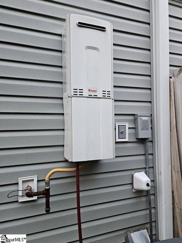 325 High Grove Way, Columbia, SC 29210