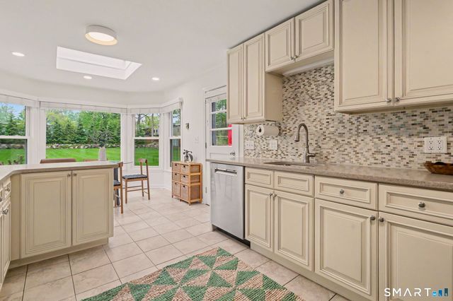 147 Berrian Road, Stamford, CT 06905