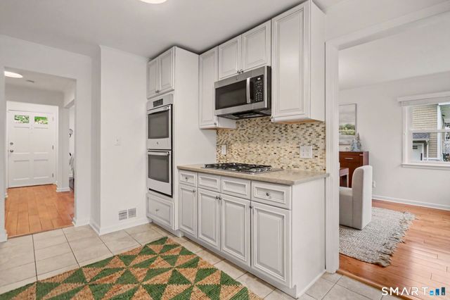 147 Berrian Road, Stamford, CT 06905