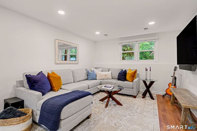147 Berrian Road, Stamford, CT 06905