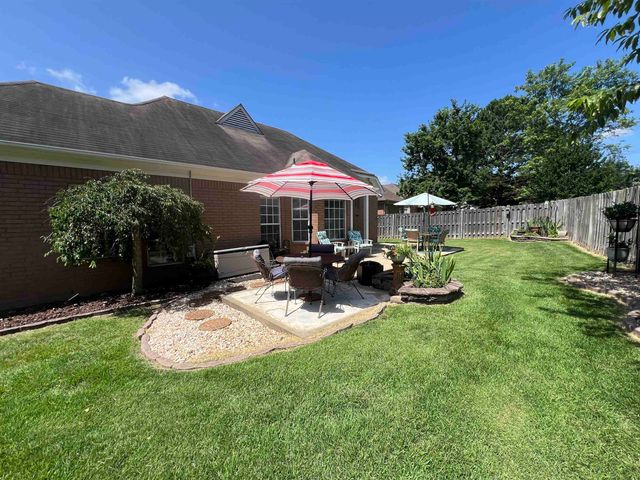 984 E NESTING WOOD CIR, Memphis, TN 38018