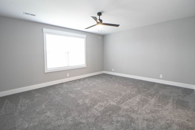 1606 Jonathan Wade Circle, Clarksville, TN 37043