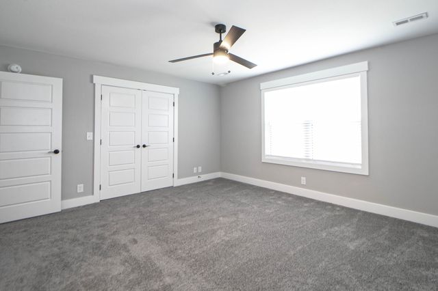 1606 Jonathan Wade Circle, Clarksville, TN 37043