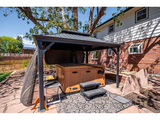 6230 W Fairview Ave, Littleton, CO 80128