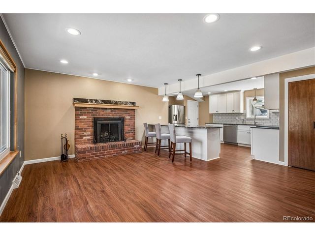 6230 W Fairview Ave, Littleton, CO 80128