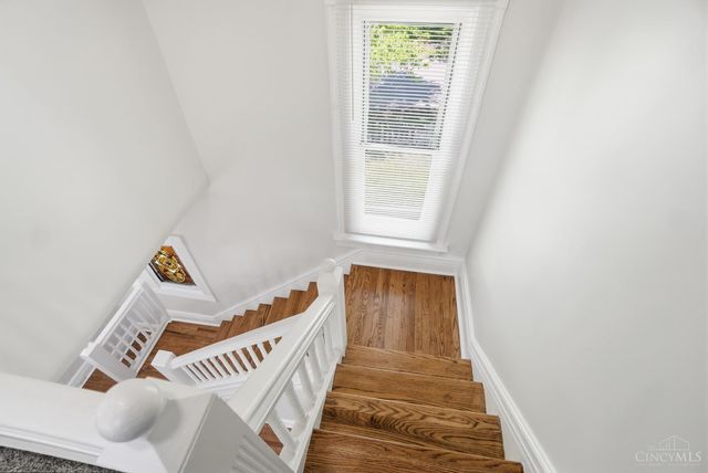 8378 Woodbine Avenue, Cincinnati, OH 45216