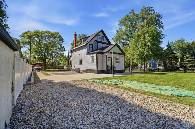 8378 Woodbine Avenue, Cincinnati, OH 45216