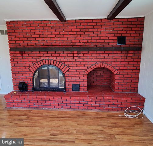 3 MALAN AVE, Berlin, NJ 08009