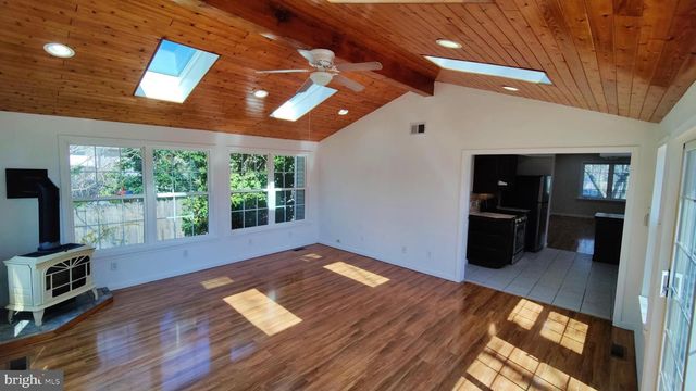3 MALAN AVE, Berlin, NJ 08009