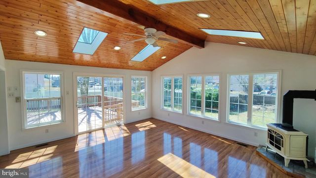 3 MALAN AVE, Berlin, NJ 08009