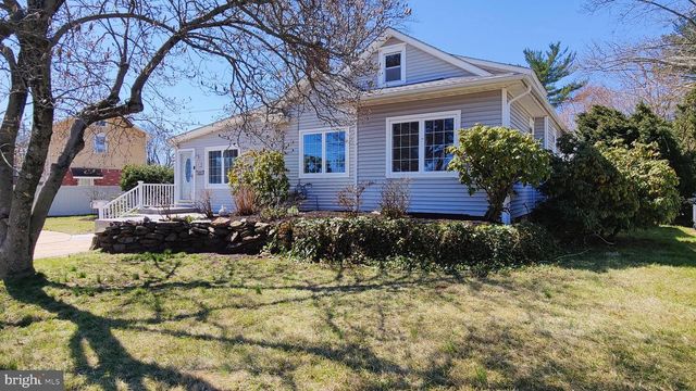 3 MALAN AVE, Berlin, NJ 08009