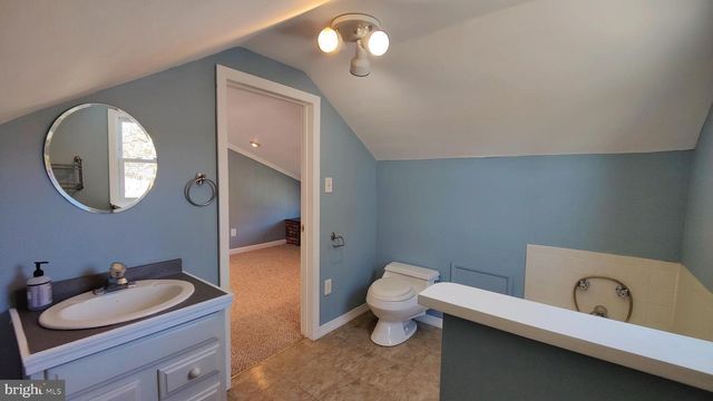 3 MALAN AVE, Berlin, NJ 08009