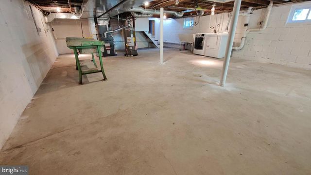 3 MALAN AVE, Berlin, NJ 08009