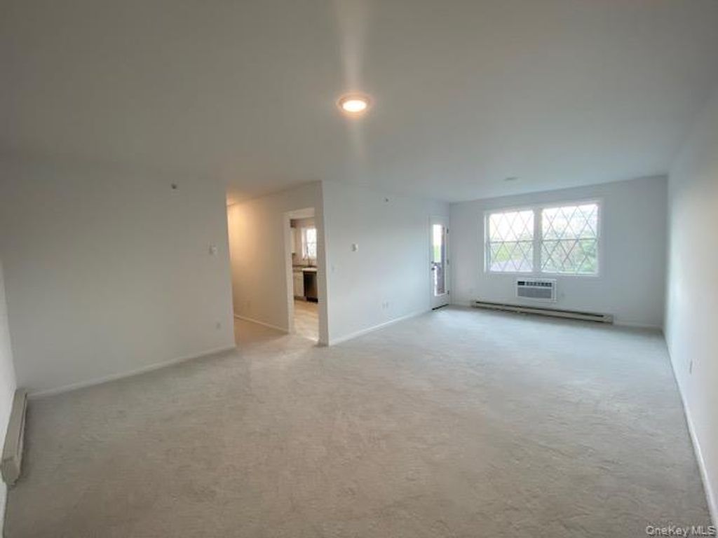 493 Sierra Vista Lane, Valley Cottage, NY 10989 — photo 5