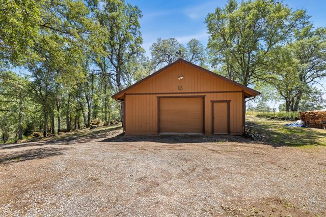 4000 Maisy Ln, El Dorado, CA 95623