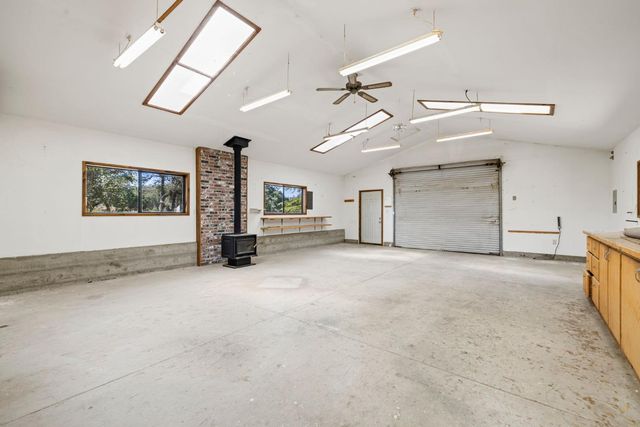 4000 Maisy Ln, El Dorado, CA 95623