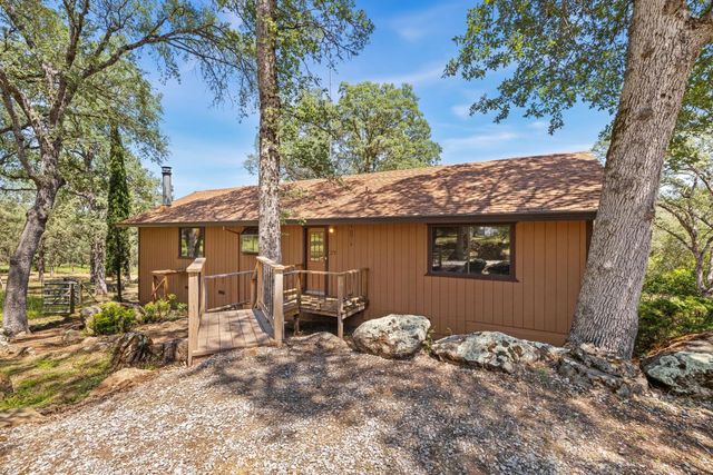 4000 Maisy Ln, El Dorado, CA 95623