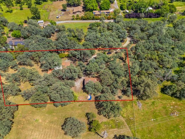 4000 Maisy Ln, El Dorado, CA 95623
