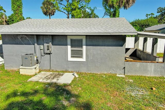 1762-1760 Woodward AVE, Other City - In The State Of Florida, FL 33903