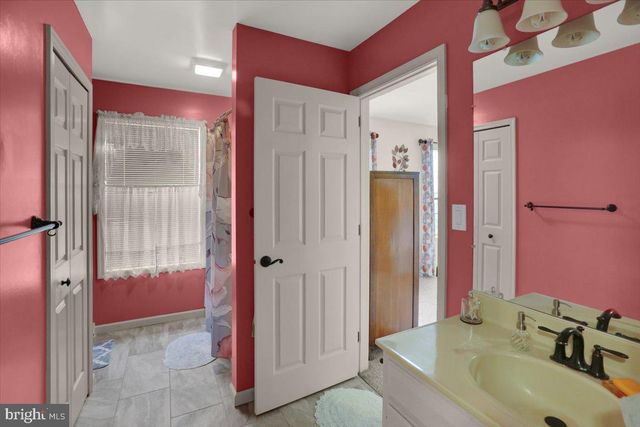 403 TANGER ST, Marietta, PA 17547