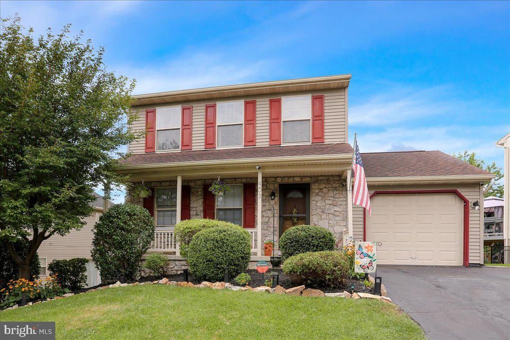 403 TANGER ST, Marietta, PA 17547